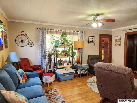 221 14th SE Mason City IA 50401