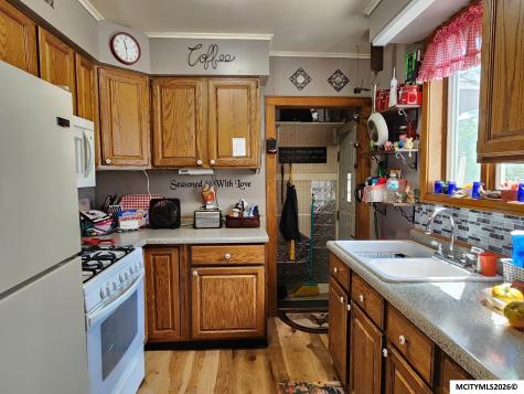 221 14th SE Mason City IA 50401