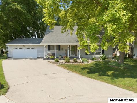 610 S Monroe Court Mason City IA 50401