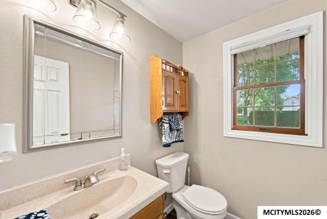 610 S Monroe Court Mason City IA 50401