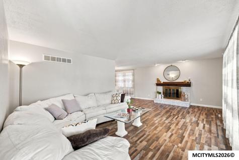 610 S Monroe Court Mason City IA 50401