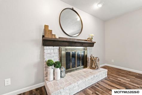 610 S Monroe Court Mason City IA 50401