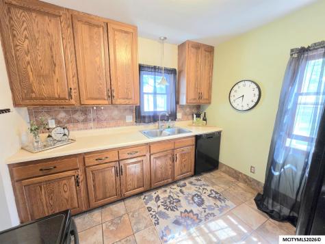 1016 E State Street Mason City IA 50401