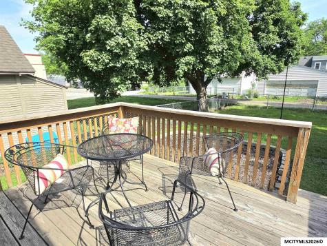 1016 E State Street Mason City IA 50401