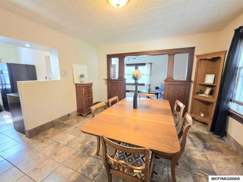 1016 E State Street Mason City IA 50401
