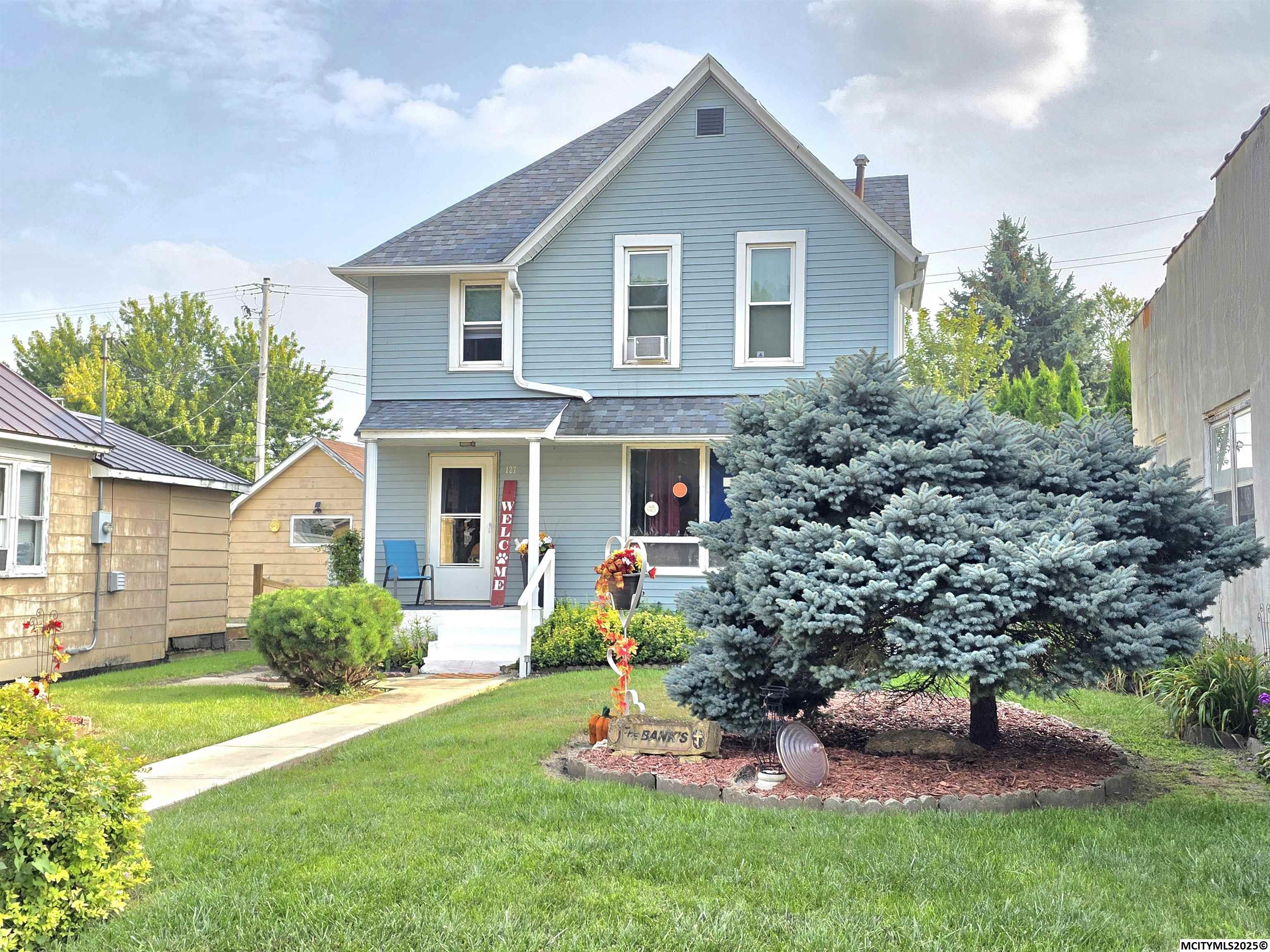 127 E Elmore Street Manly IA 50456