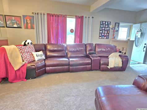 127 E Elmore Street Manly IA 50456