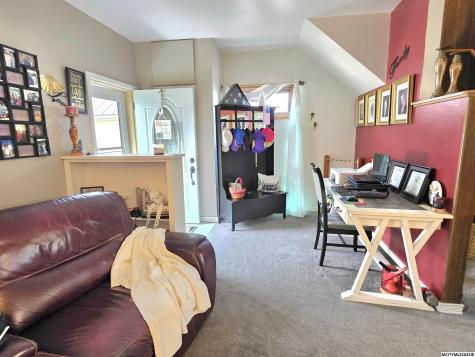 127 E Elmore Street Manly IA 50456