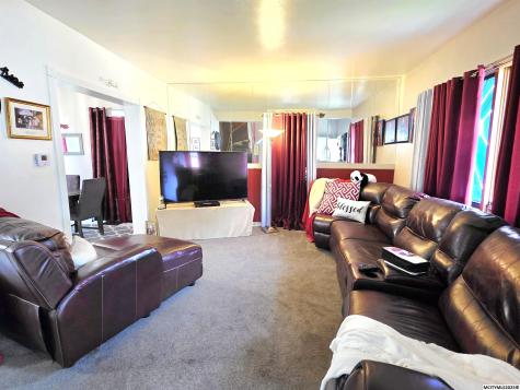 127 E Elmore Street Manly IA 50456