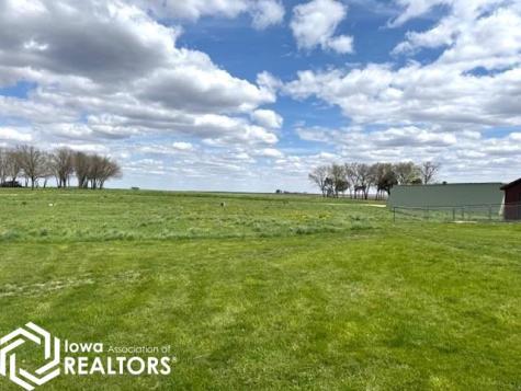 1906 90th Avenue Algona IA 50511