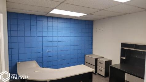 4499 4th Street SW Mason City IA 50401