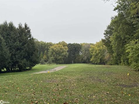 518 27th Avenue S Clear Lake IA 50428-0000
