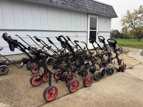 518 27th Avenue S Clear Lake IA 50428-0000