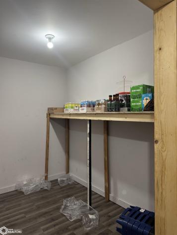 518 27th Avenue S Clear Lake IA 50428-0000