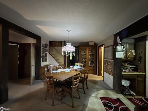 518 27th Avenue S Clear Lake IA 50428-0000