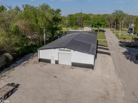 705 Henderson Iowa Falls IA 50126