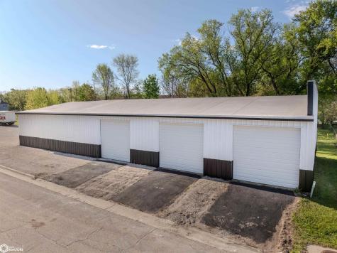 705 Henderson Iowa Falls IA 50126