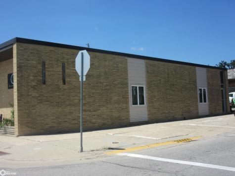 145 E K Street Forest City IA 50436
