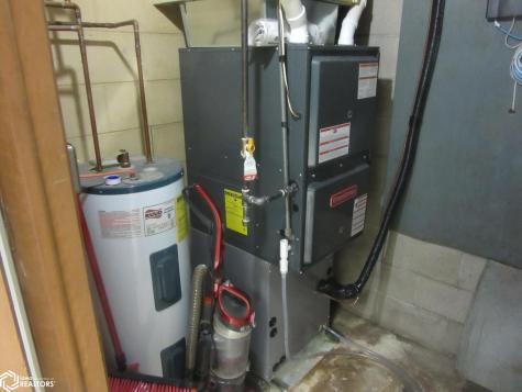 145 E K Street Forest City IA 50436