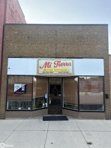 115 1st Street NW Hampton IA 50441