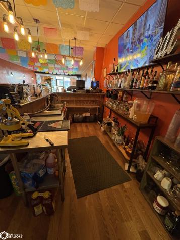 115 1st Street NW Hampton IA 50441