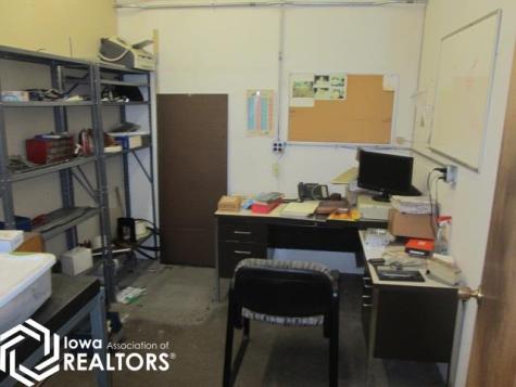 1808 4th Avenue NE Belmond IA 50421