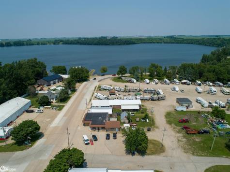 125 N State Avenue Crystal Lake IA 50432