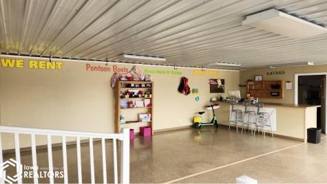 712 Highway 18 E Clear Lake IA 50428