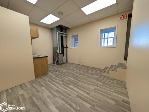 616 Central Avenue Northwood IA 50459