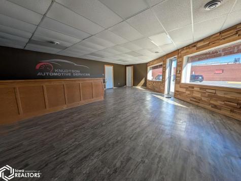 616 Central Avenue Northwood IA 50459