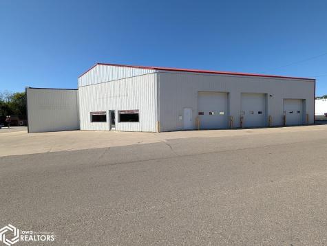 616 Central Avenue Northwood IA 50459