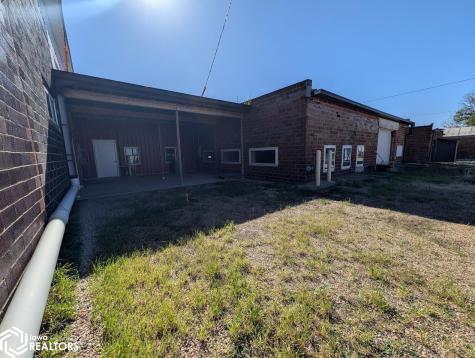 616 Central Avenue Northwood IA 50459