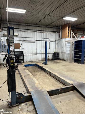 1304 Central Avenue E Clarion IA 50525