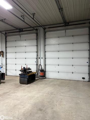 1304 Central Avenue E Clarion IA 50525