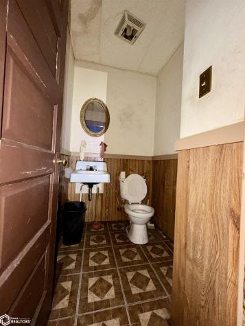 22 10th Street SW Mason City IA 50401