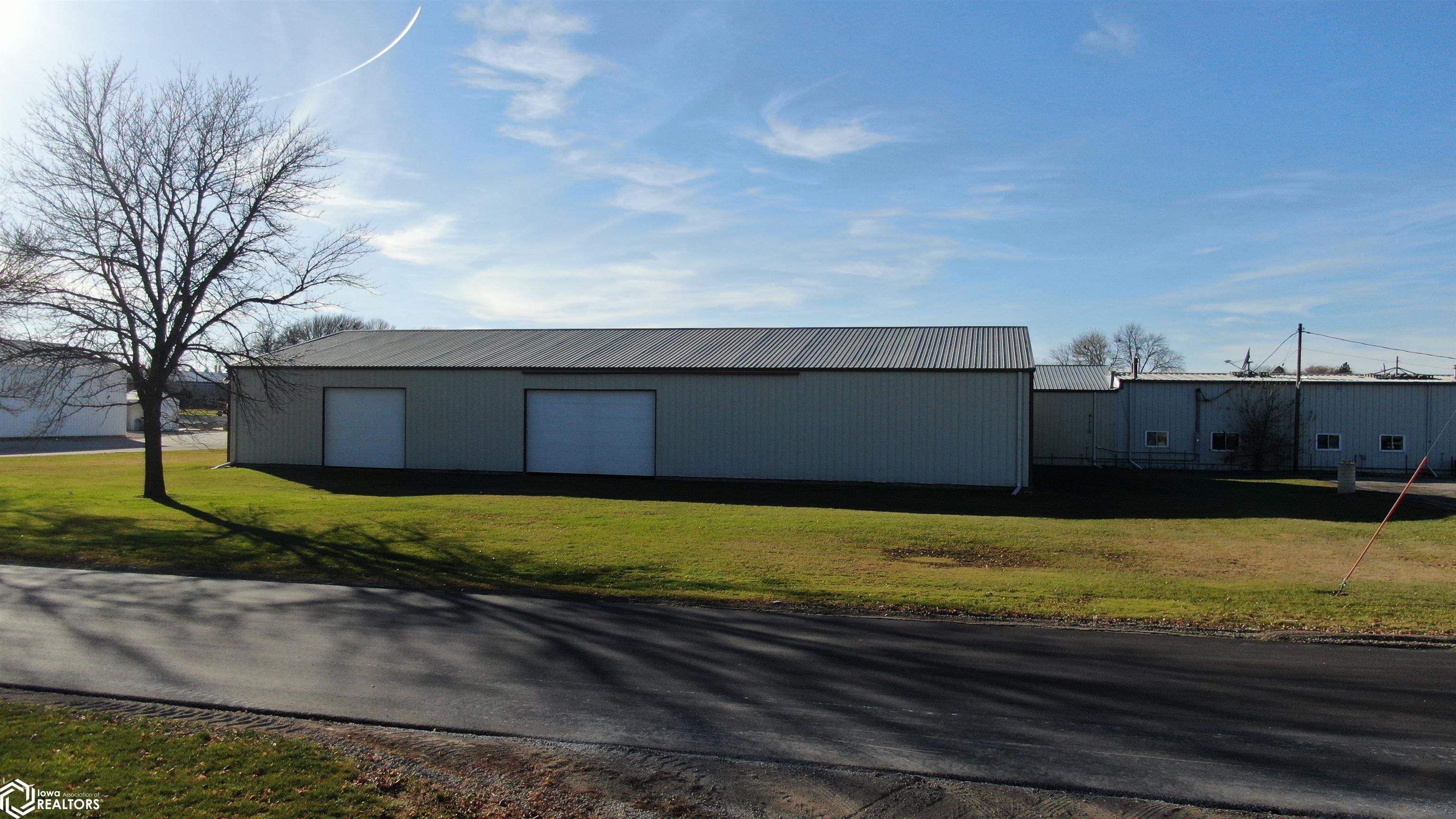 1302 Central Avenue E Clarion IA 50525