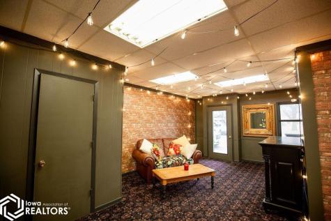 4 E Call Street Algona IA 50511