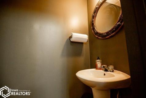 4 E Call Street Algona IA 50511