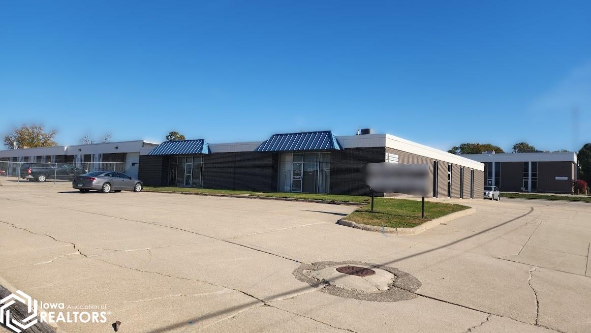 1408 & 1410 6th Street SW Mason City IA 50401