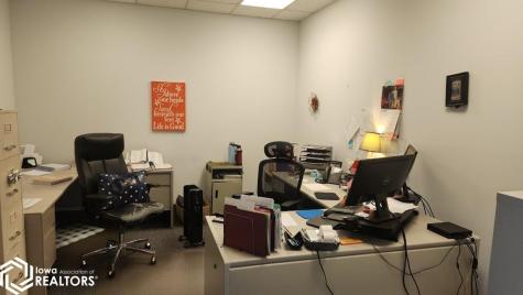 1408 & 1410 6th Street SW Mason City IA 50401