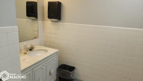 1408 & 1410 6th Street SW Mason City IA 50401