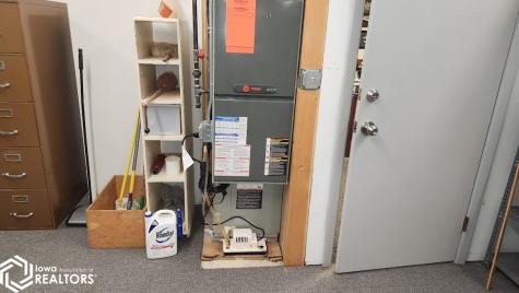 1408 & 1410 6th Street SW Mason City IA 50401