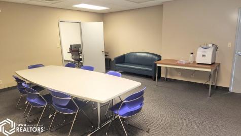 1408 & 1410 6th Street SW Mason City IA 50401