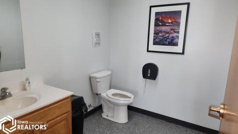 808 4th Street NE Hampton IA 50441