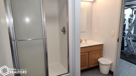 808 4th Street NE Hampton IA 50441