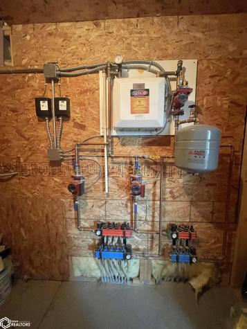 1807 325th Street Forest City IA 50436