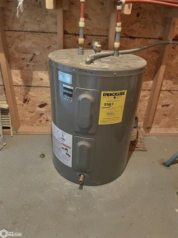 1807 325th Street Forest City IA 50436