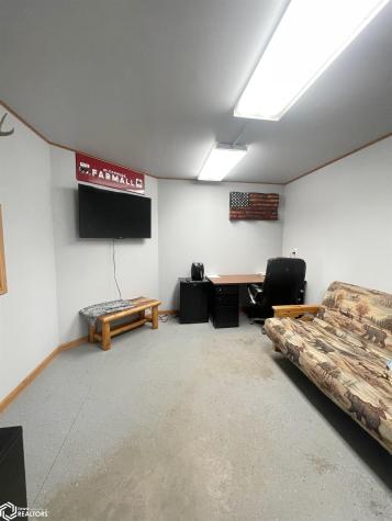 1807 325th Street Forest City IA 50436