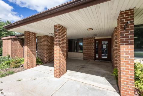 1020 Buddy Holly Place Clear Lake IA 50428