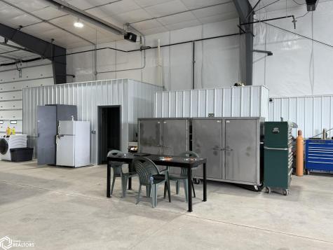 3415 9th SW Mason City IA 50401